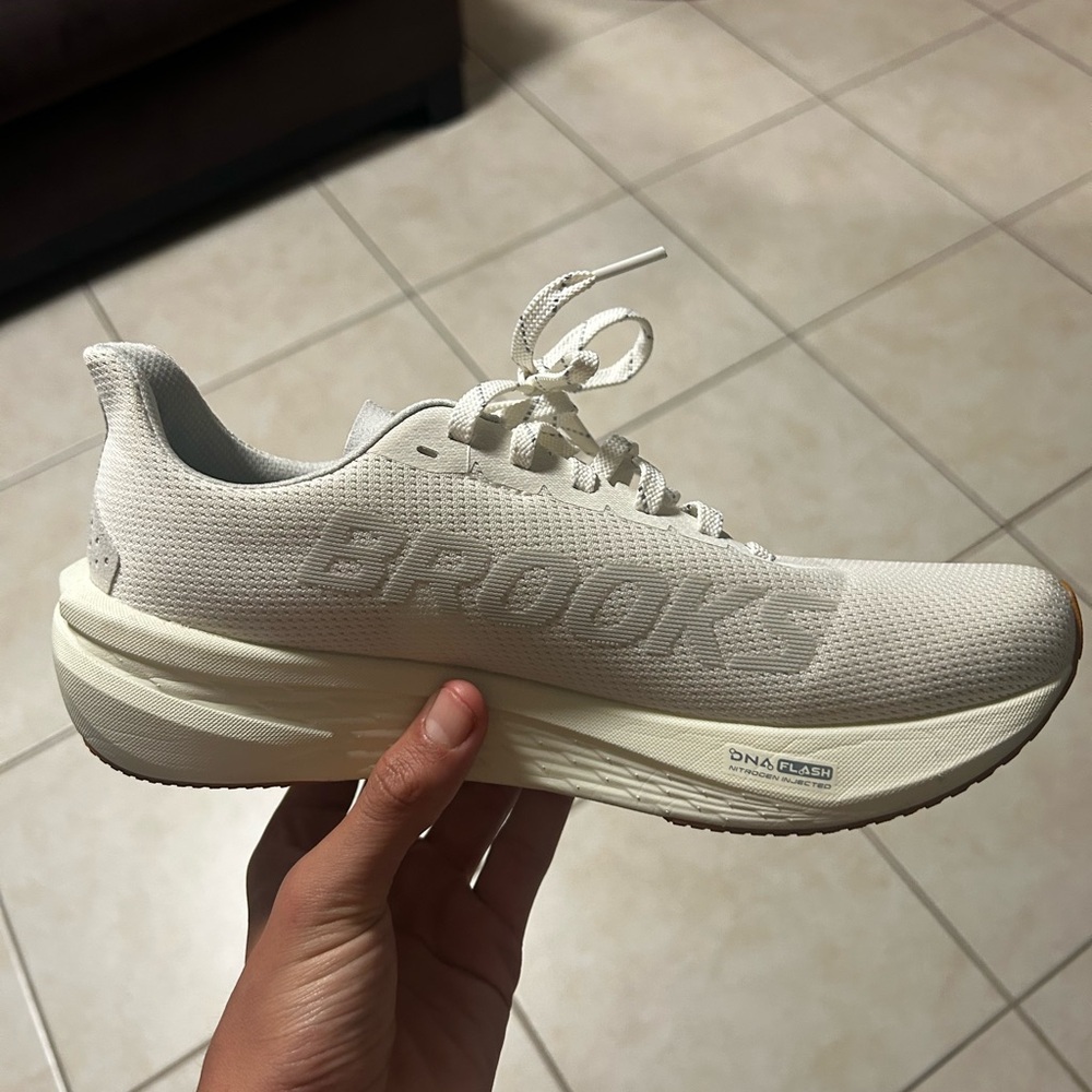 Brooks Women's Off-White Athletic Shoes